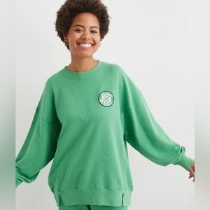NWT! Aerie The Chill Crew Sweatshirt. Green Ski Patch in size XXS.